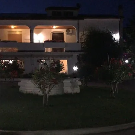 Franca Con Piscina Per 6 Persone Willa San Cataldo (Sicily)